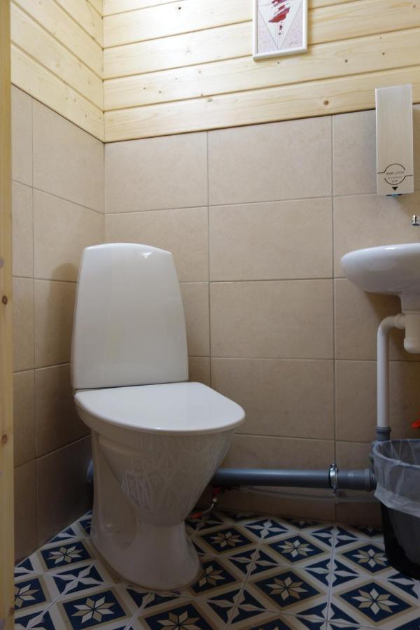 Adu-Jaani Kodumajutus Matja Exterior foto